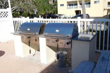 Townhouse At San Remo Appartement Clearwater Beach Buitenkant foto